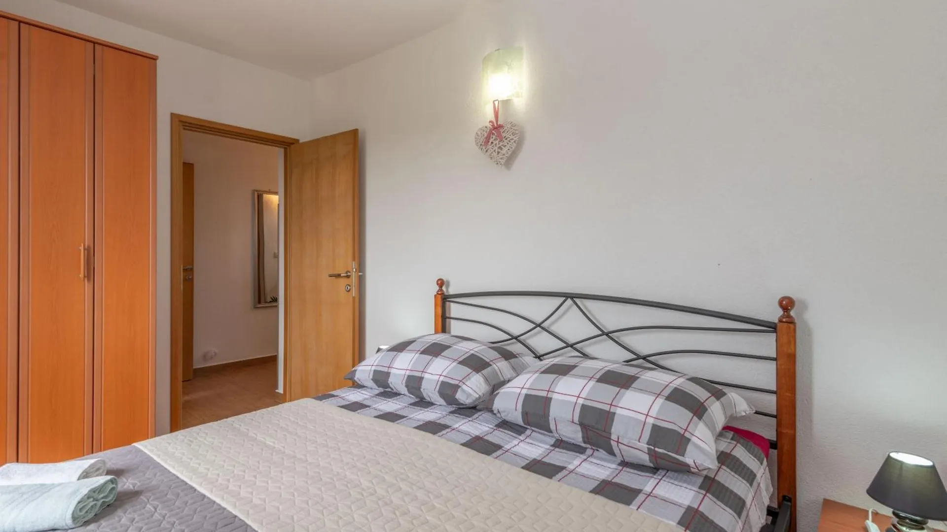 Villa Ana-Marija With Pool & Panoramic Nature Views Nedescina 0*,