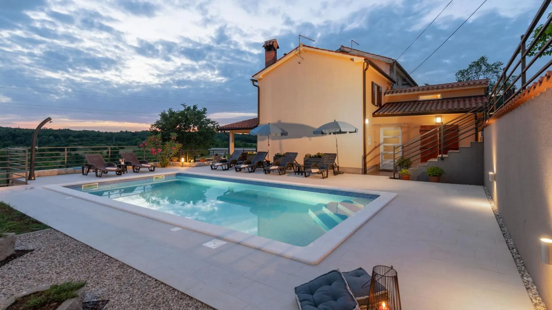 Villa Ana-Marija With Pool & Panoramic Nature Views Nedeščina 0*,  クロアチア