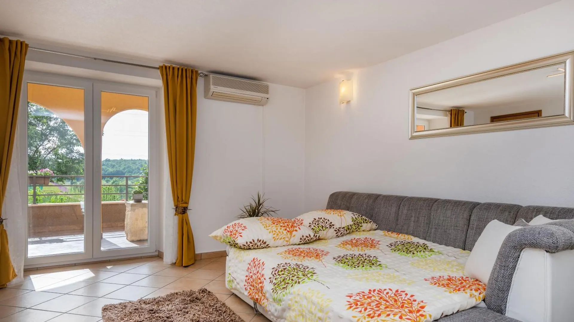 Villa Ana-Marija With Pool & Panoramic Nature Views Nedescina Croatia